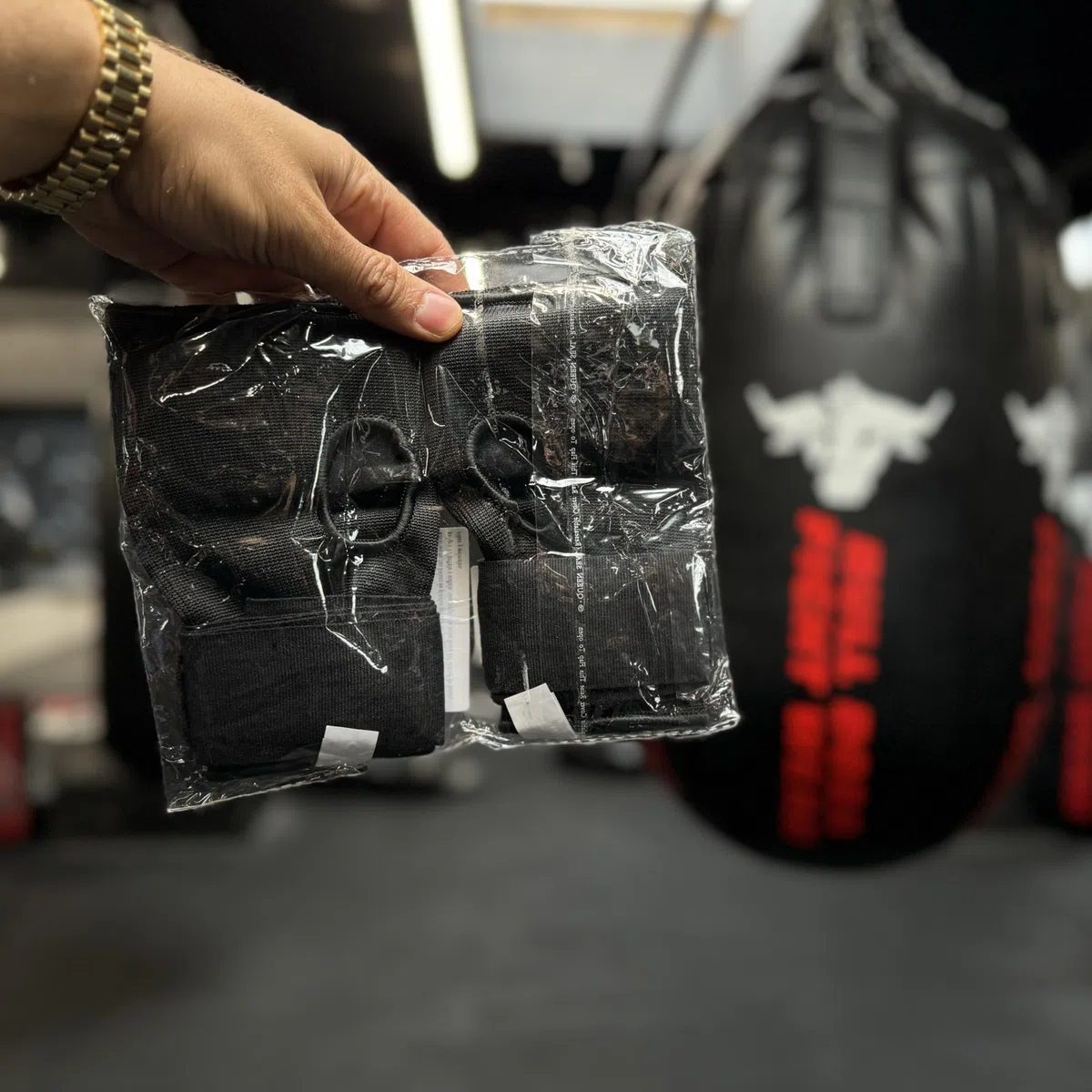 Cuatro Tallas - Guantes Interiores de Boxeo de Gel con Correas de 75 cm, Elásticos y Acolchados, Protección de Puños para Artes Marciales y Entrenamiento.