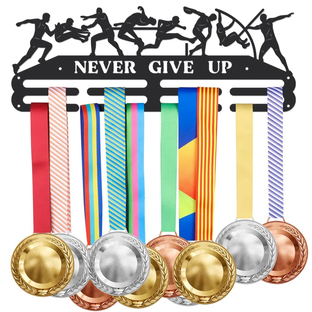SUPERDANT Track And Field Medal Hanger Display Decathlon Male Sports Medal Display Rack Never Give Up Wall Mount Ribbon Display Holder Rack Ganchos de Hierro para 40+