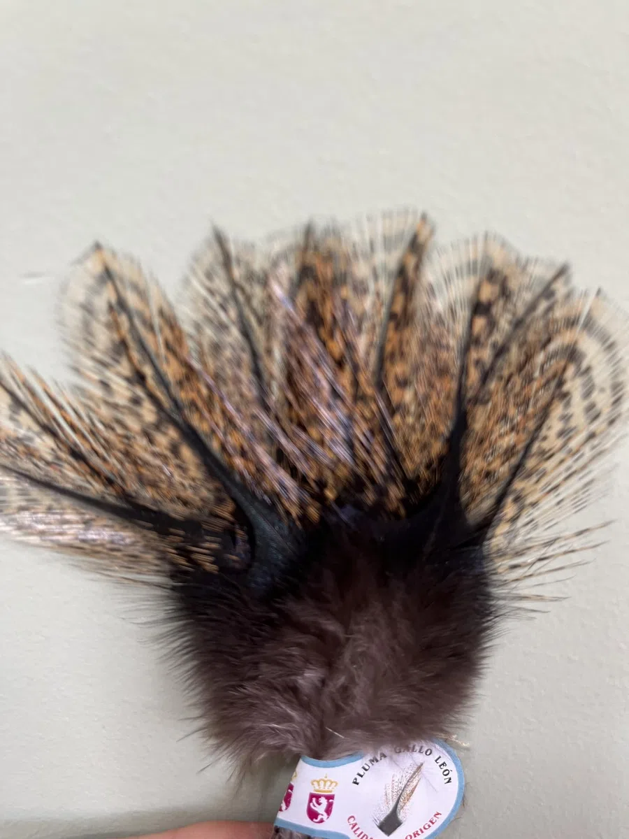 Genérico Pluma Gallo Leon/Lion Rooster Feather/Pluma Gallo Leon/Lion Rooster Feather Pluma DE Gallo Leon para EL Atado DE Moscas,NINFAS Y PERDIGONES para LA Pesca A Mosca