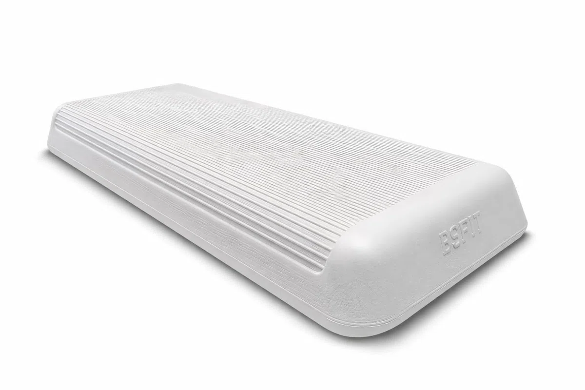 Step Aerobic Profesional - Altura Ajustable 11cm/16cm/21cm - Plataforma de Fitness para Casa y Gimnasio - Fabricado en España - Superficie Antideslizante (Step Profesional (Básico))