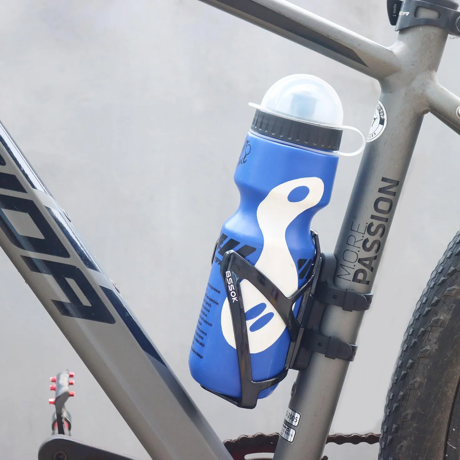 Portabotellas de plástico, Ligero y Duradero, para Bicicleta de montaña, Bicicleta de Carretera, MTB (Negro)