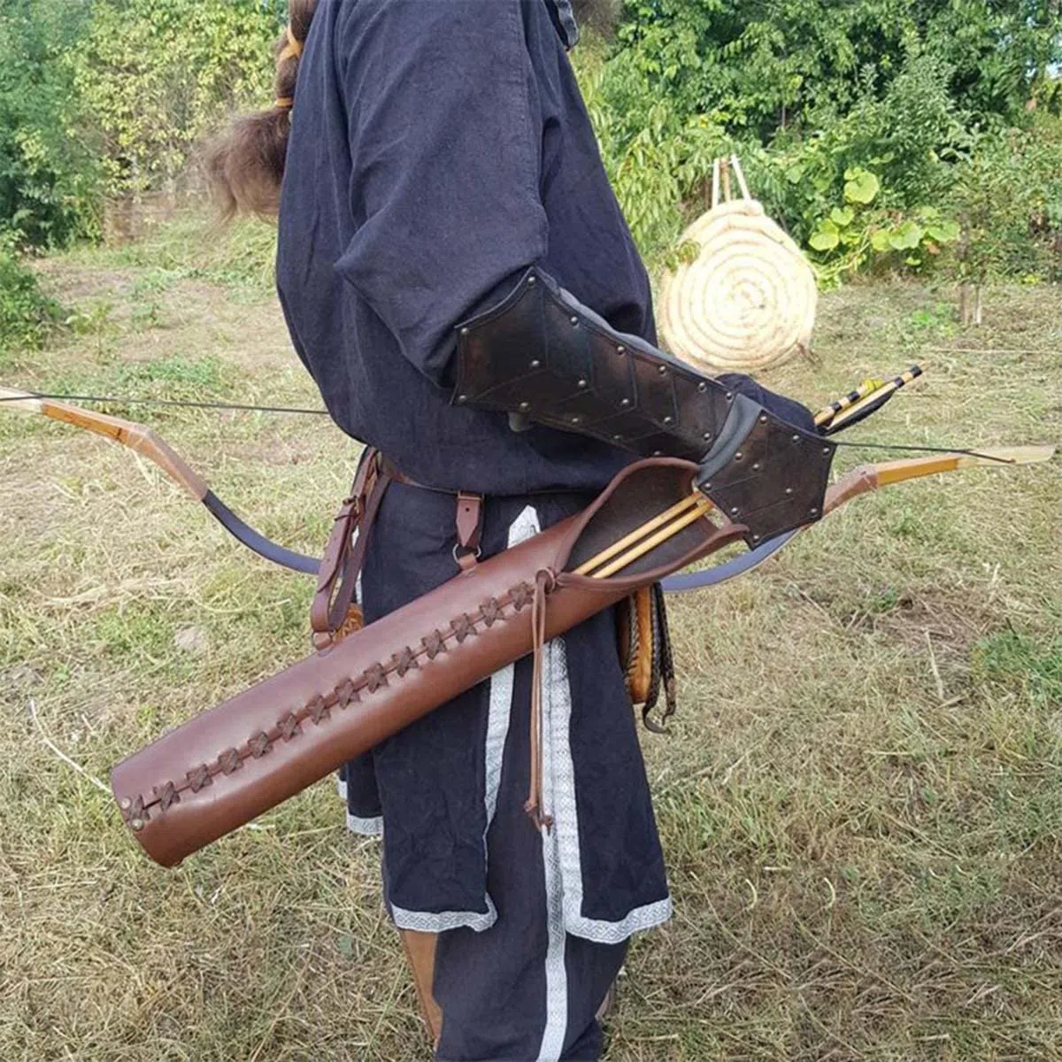 Cuero Medieval Vintage Arrow Quiver Bow Holder Cosplay Archer Hunter Larp Props Steampunk Recurve Bow Hunt Shoot Bag para Adultos, Estilo Medieval