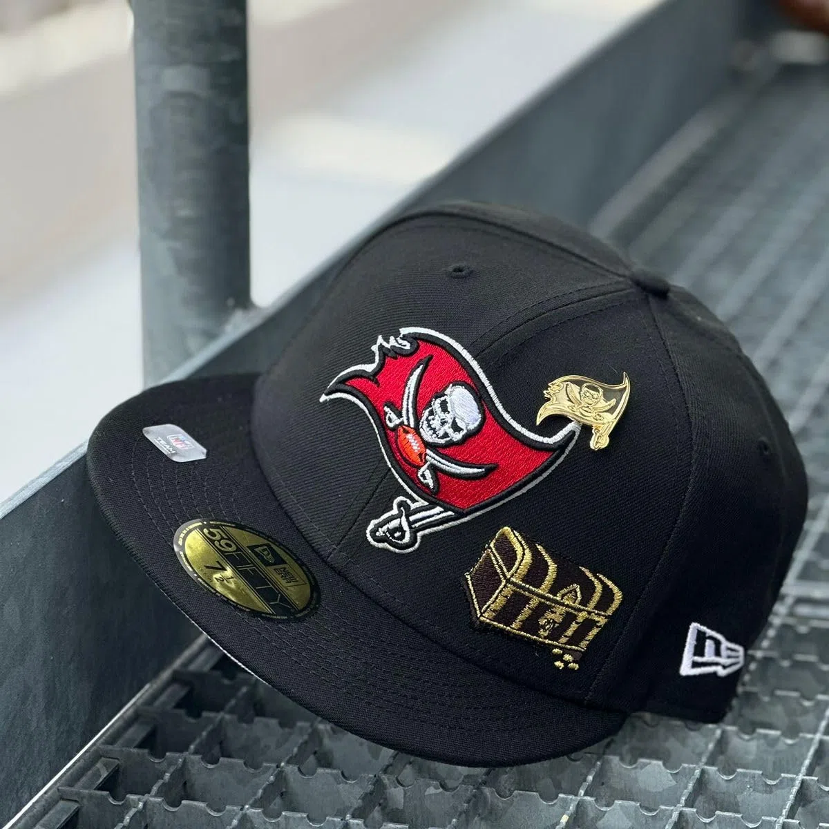 Wincraft Gorras universales para joyas PIN Gold NFL Teams