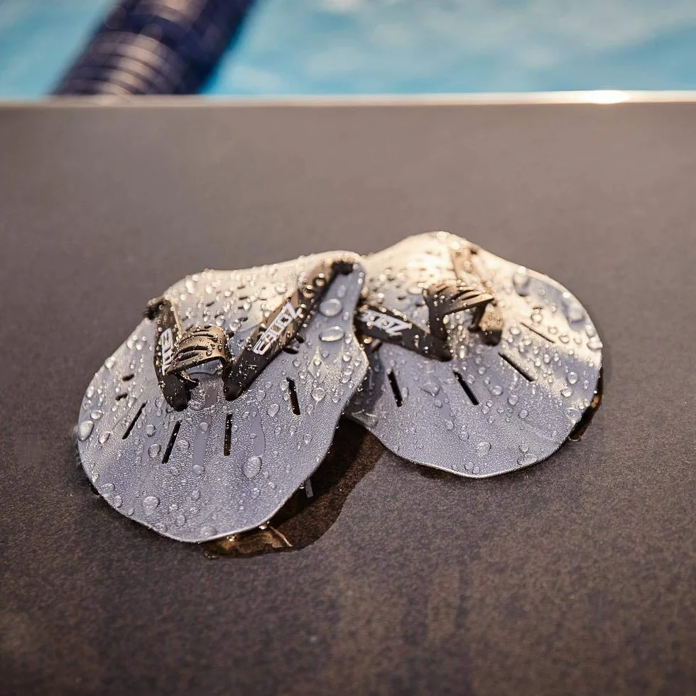 ZONE3 Ergo Palas de Entrenamiento para natación