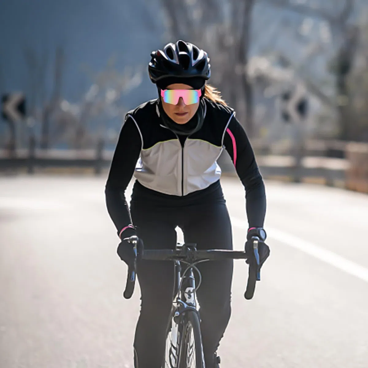 Gafas de 1 pieza, gafas de sol deportivas al aire libre, gafas para bicicletas sin deslumbramiento, gafas de seguridad a prueba de viento, universal tanto para hombres como para mujeres.