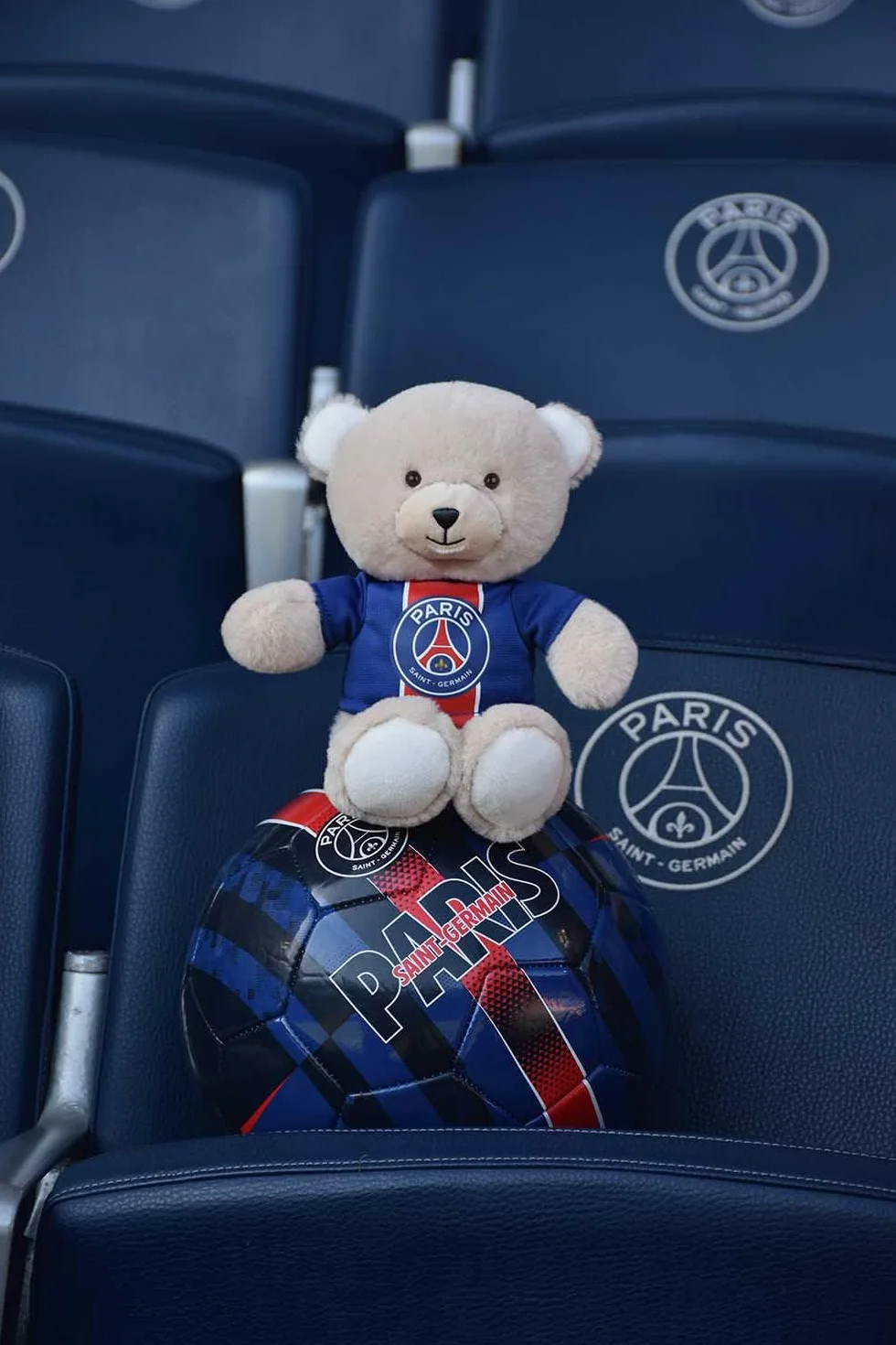 Doudou et Compagnie PSG DC4268 - Camiseta extraíble de Peluche (23 cm), diseño de Oso de Peluche Oficial Paris Saint-Germain con Bandas Hechter, Oso de Peluche Muy Suave, para niños y Fans