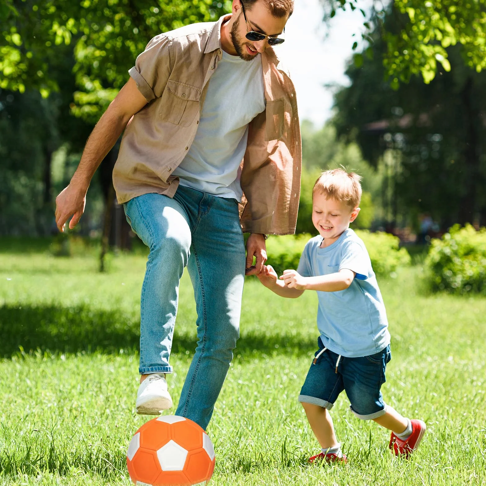 20CM Balón de Futbol Curvo, Pelota de Fútbol de Goma EVA, Balón Curvado de fútbol tamaño 4, Fútbols de Softbol con Bomba De 1 Pelota, Regalo para Niños De 6 a 12 Años A Quienes Gusta El Fútbol